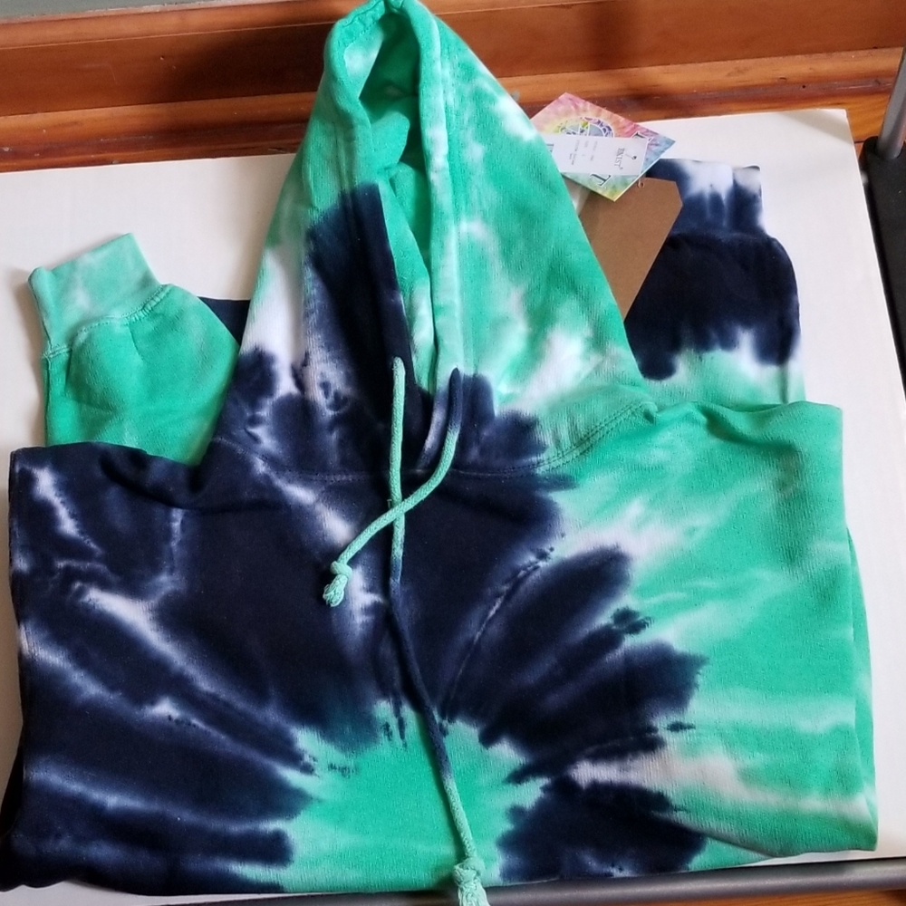 Youth Men's Exist Hoodie Size S New with Tags